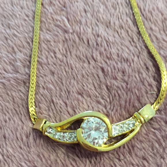 Necklace    NWOT - Picture 1 of 7